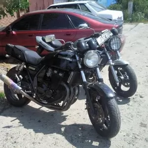 Продаю мотоцикл Kawasaki ZRX
