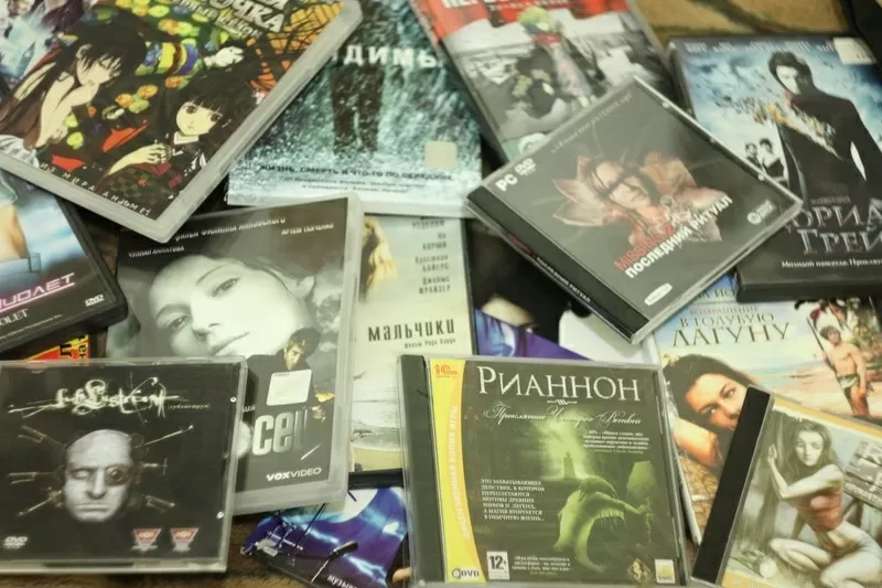 CD DVD диски: игры,  фильмы,  музыка