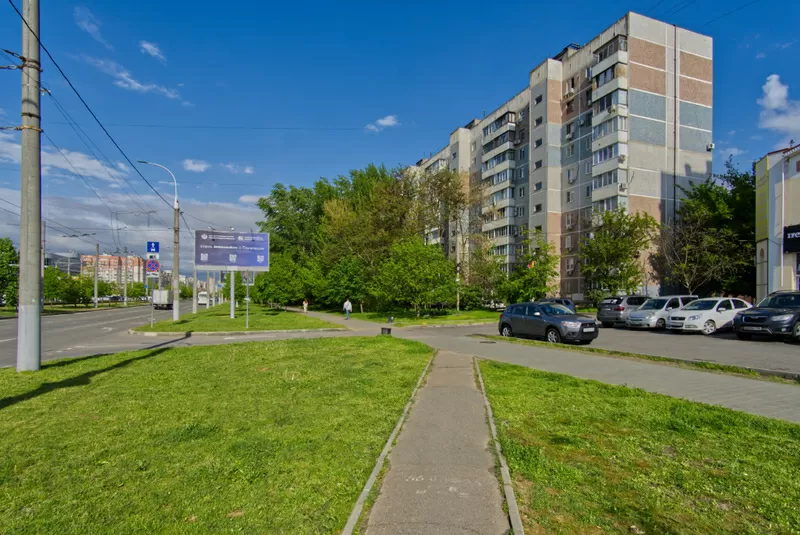 Готова для переезда! Трехкомнатная квартира в ЮМР! 6